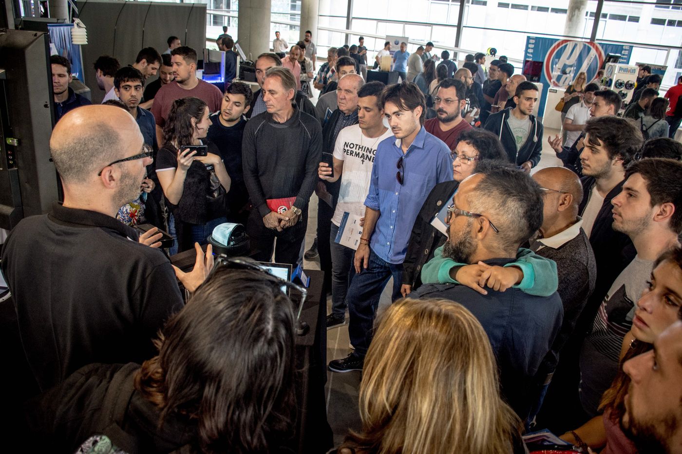 Público en Experiencia Impresión 3D